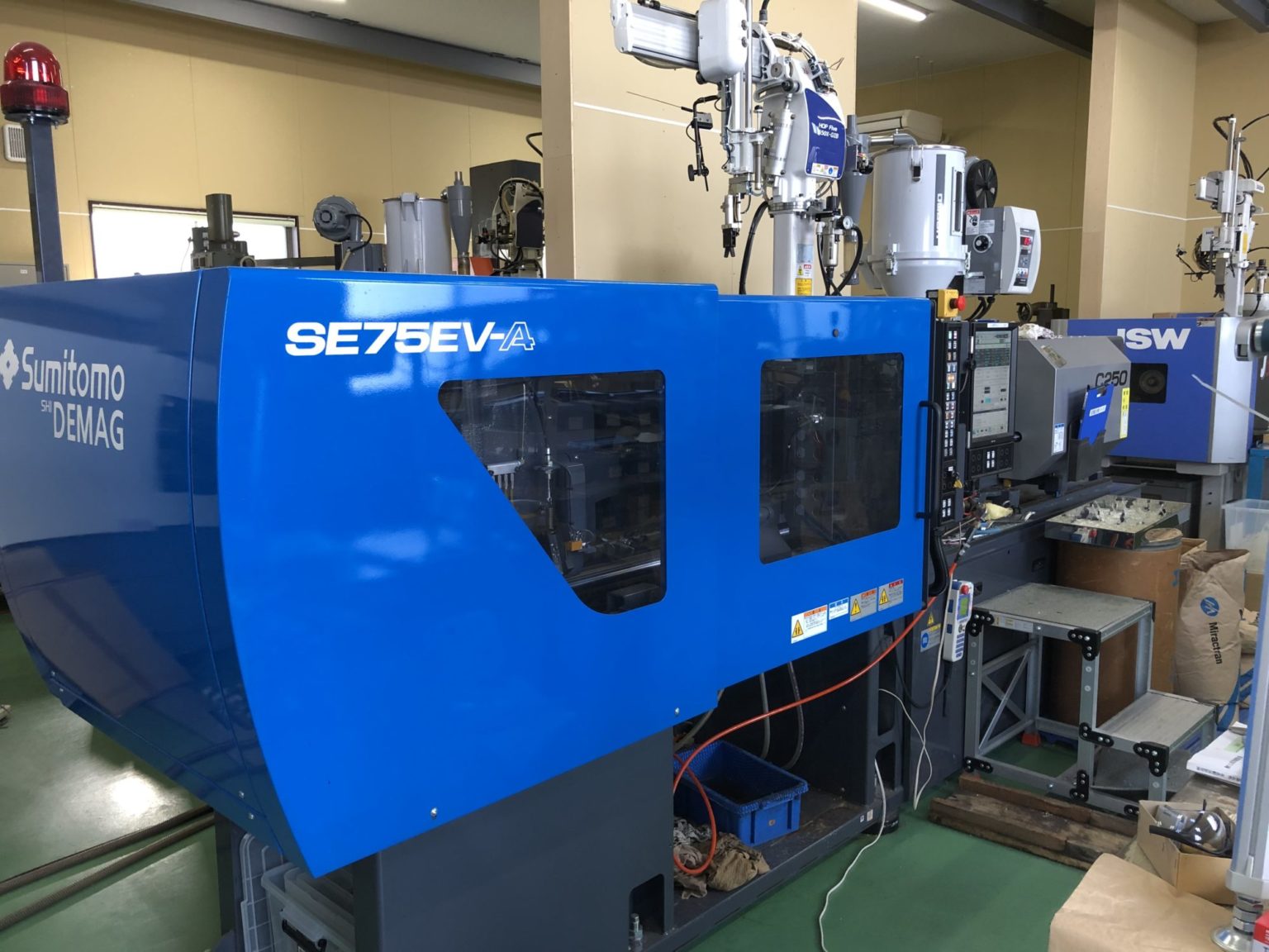 設備一覧 UMエンジニアリング有限会社 設備一覧 UMエンジニアリング有限会社